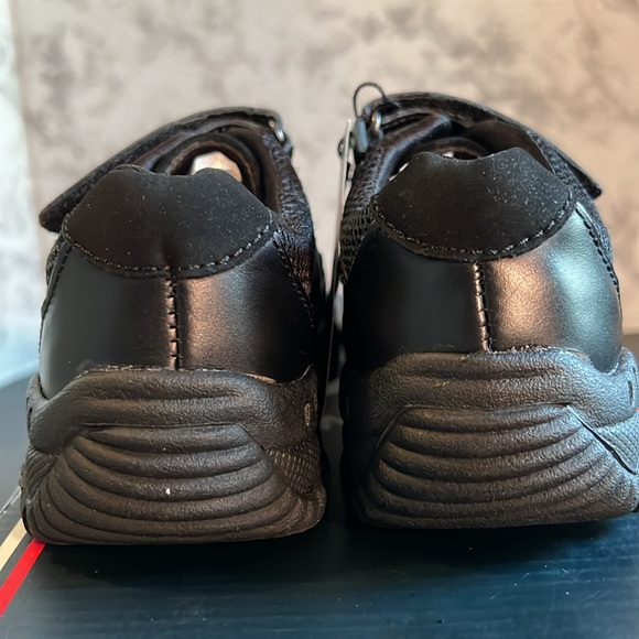 Kangol Shoes Toddler Size 11 Black Leather Velcro‎ Closure Borden Val - Picture 5 of 8